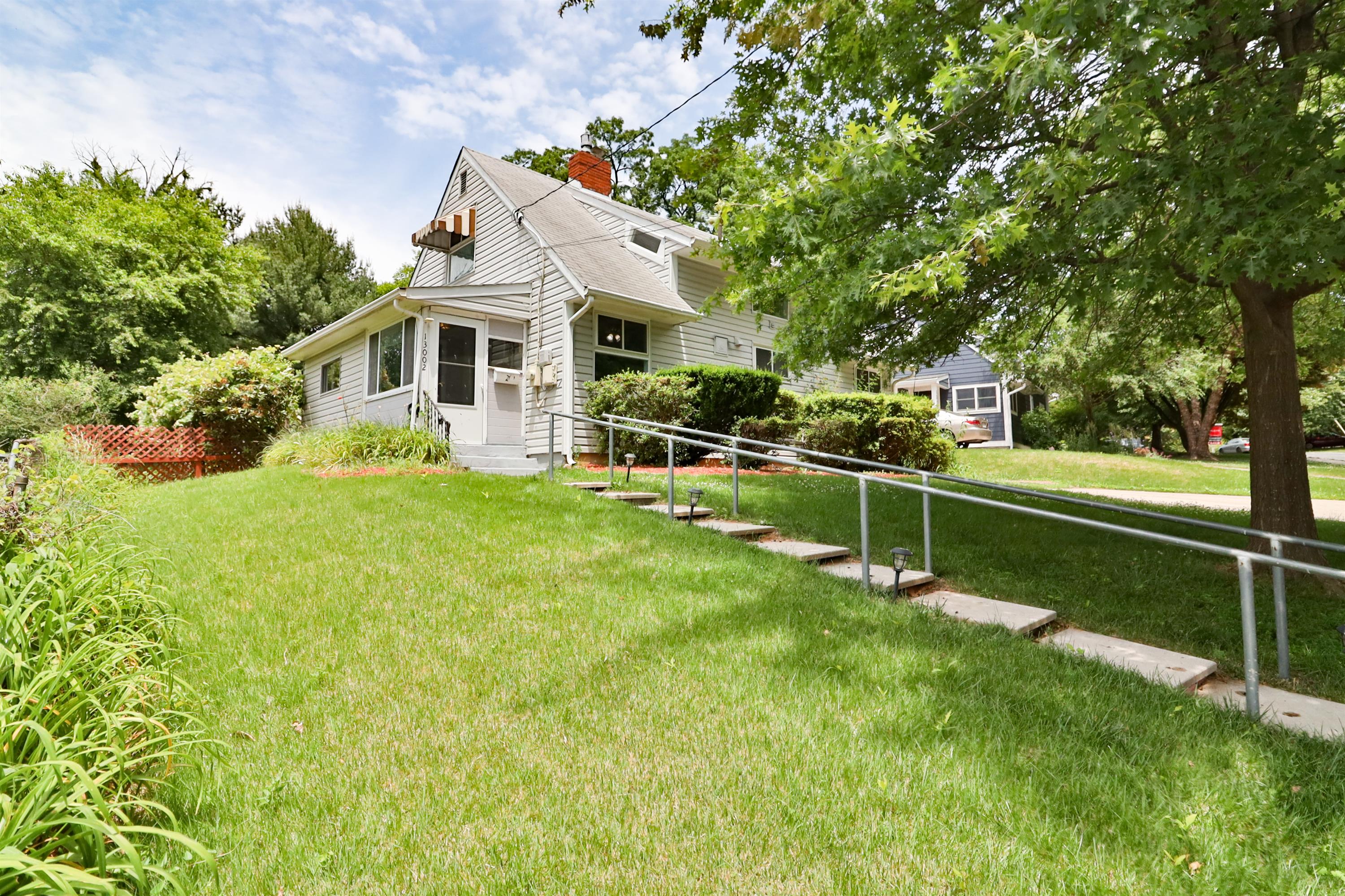 Property thumbnail image