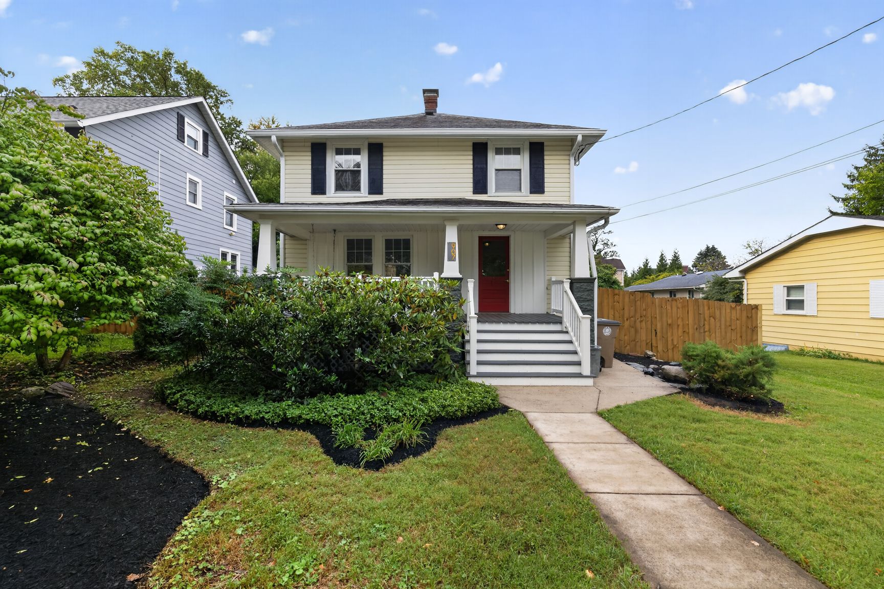 Property main image