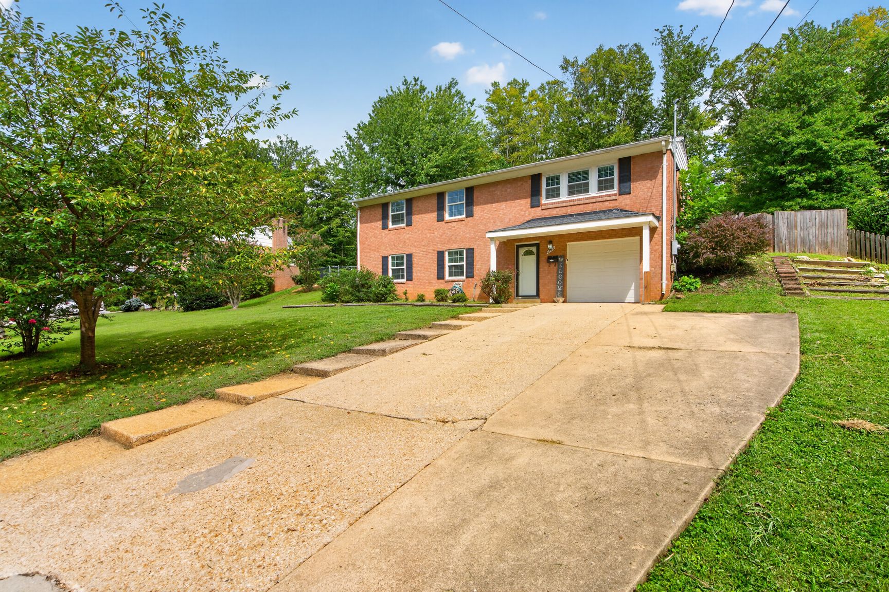 4725 Springbrook Drive